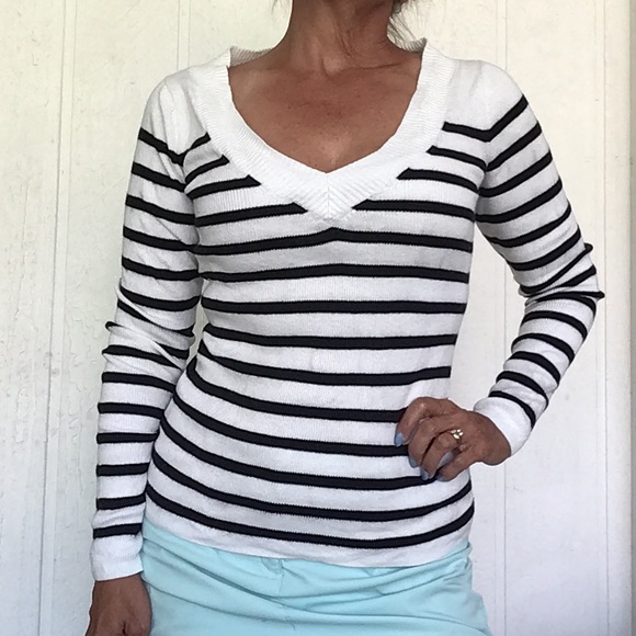 EXPRESS STRIPED V NECK COTTON SWEATER SMALL - Picture 6 of 8